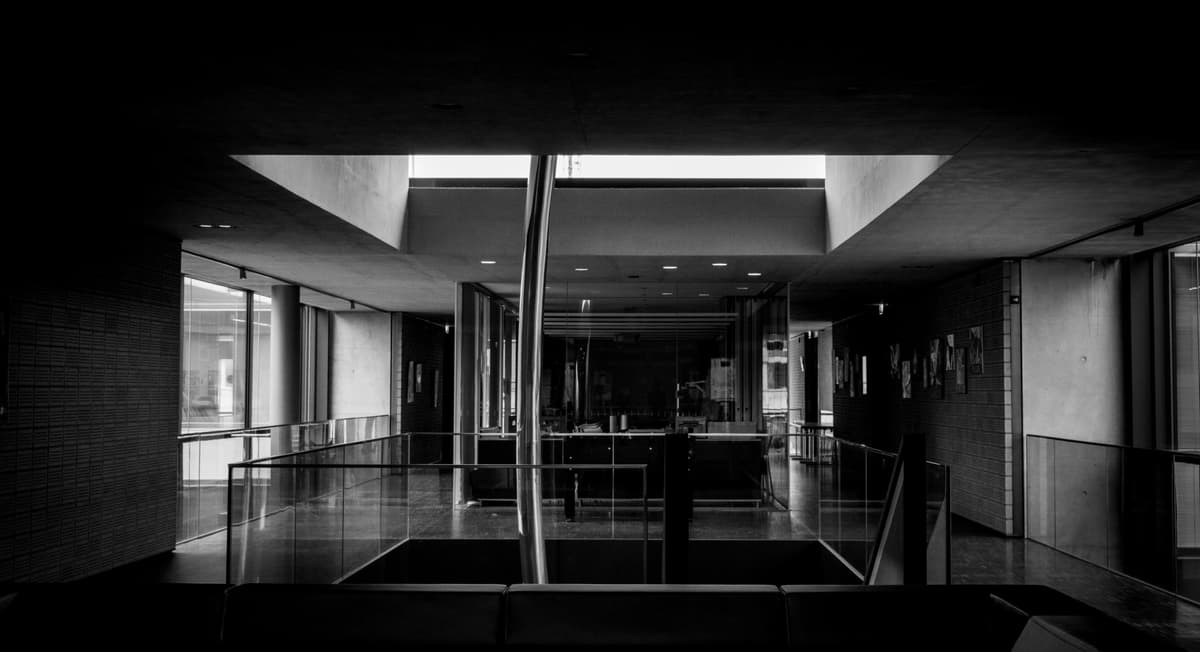 /data/fotografie/architektur/Uni_N27_1/N27 (20).jpg