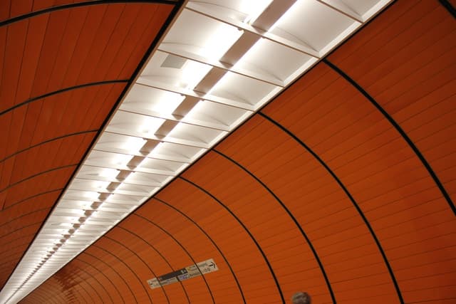 Muc_UBahn_b_3IMG_1326 Large.jpeg