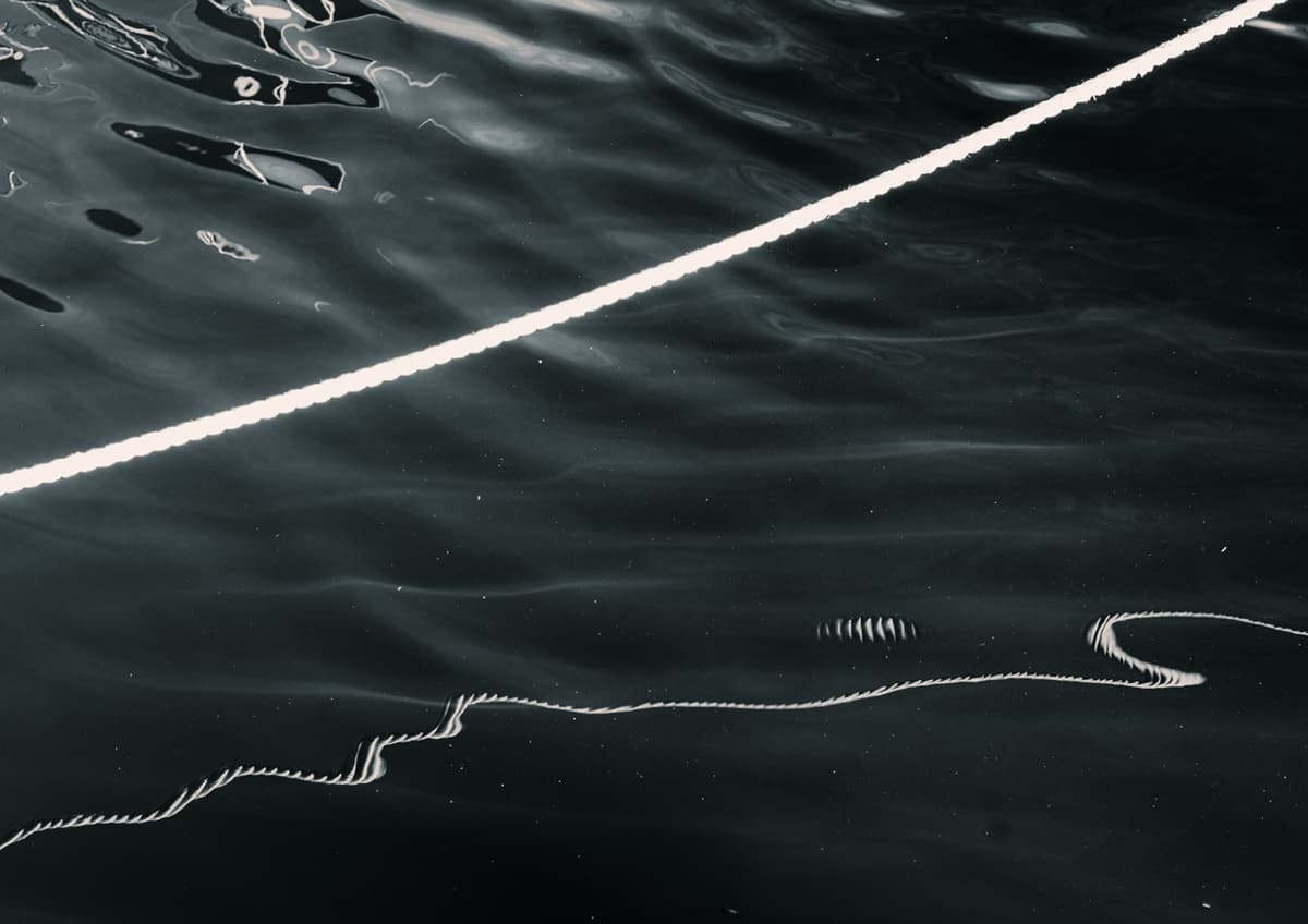 /data/kunst/fotografieSerieSeilQuerformat/Fotografie_Serie_Seil_Querformat (11) Large.jpeg