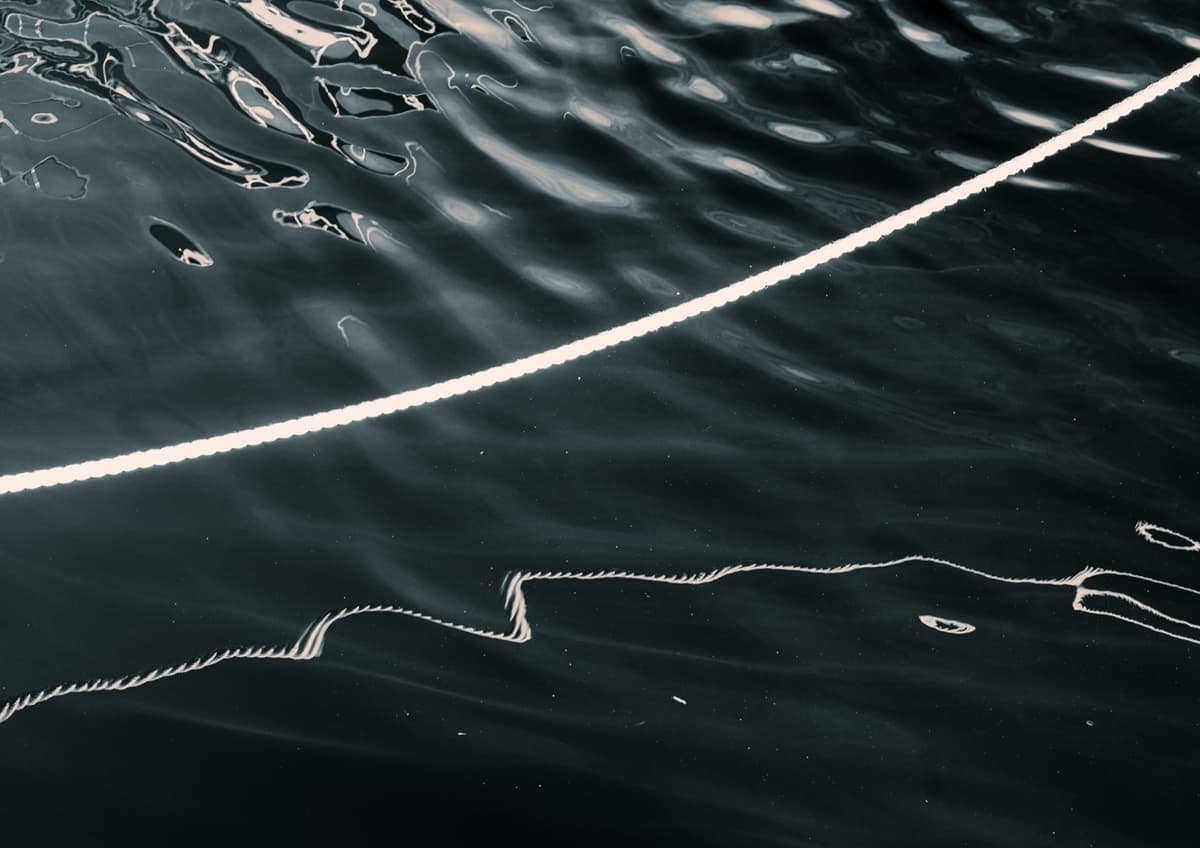 /data/kunst/fotografieSerieSeilQuerformat/Fotografie_Serie_Seil_Querformat (2) Large.jpeg