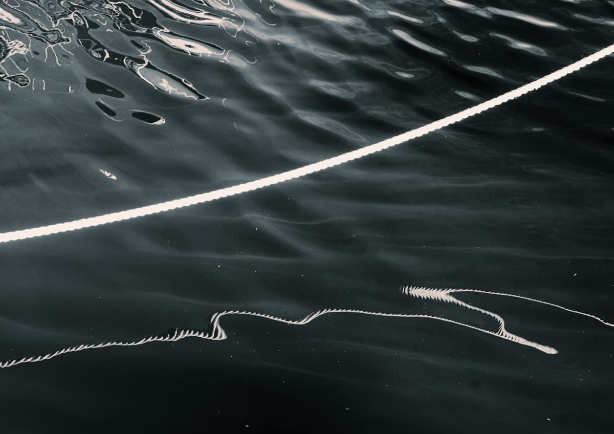 /data/kunst/fotografieSerieSeilQuerformat/Fotografie_Serie_Seil_Querformat (8) Large.jpeg