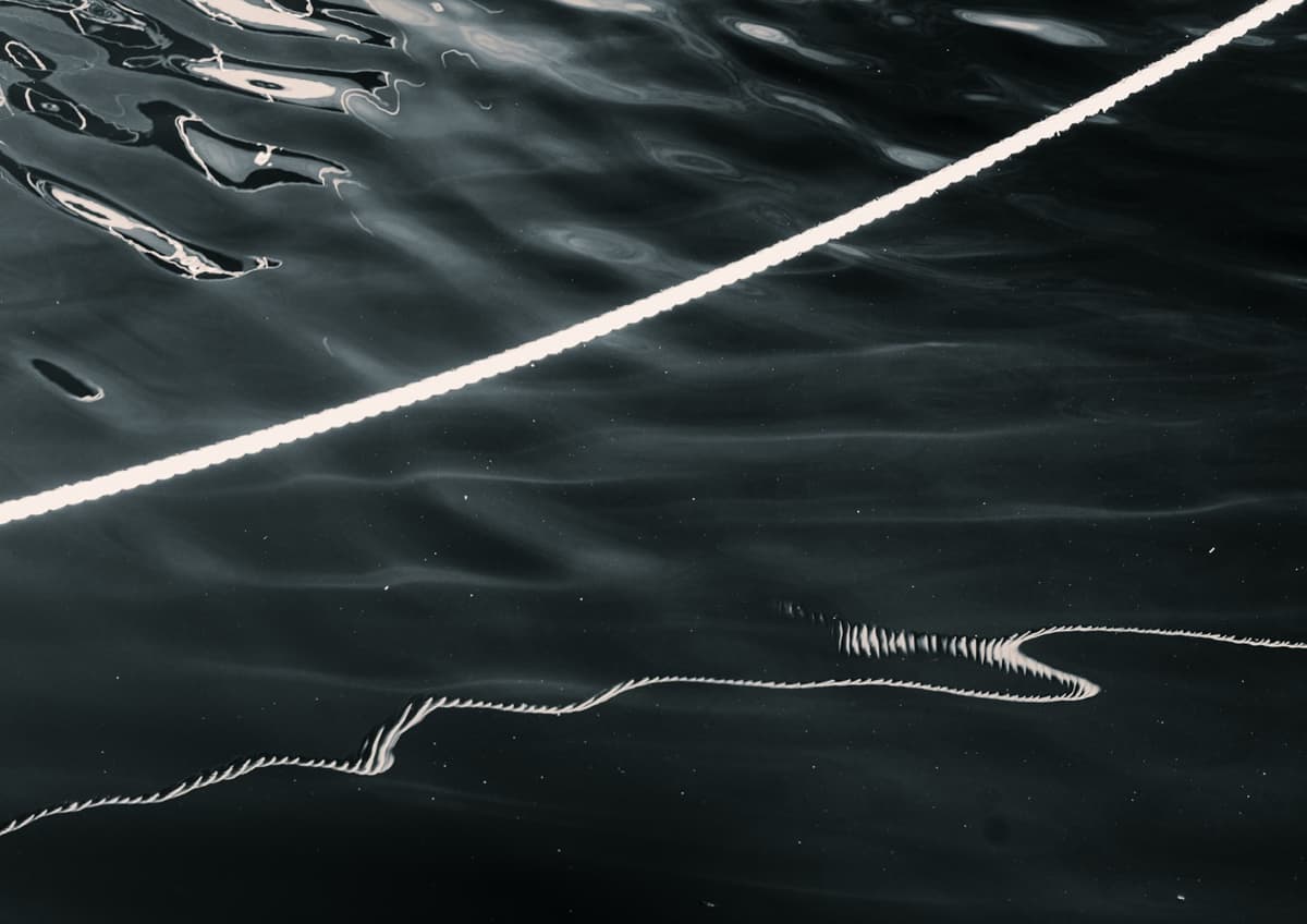 /data/kunst/fotografieSerieSeilQuerformat/Fotografie_Serie_Seil_Querformat (9) Large.jpeg